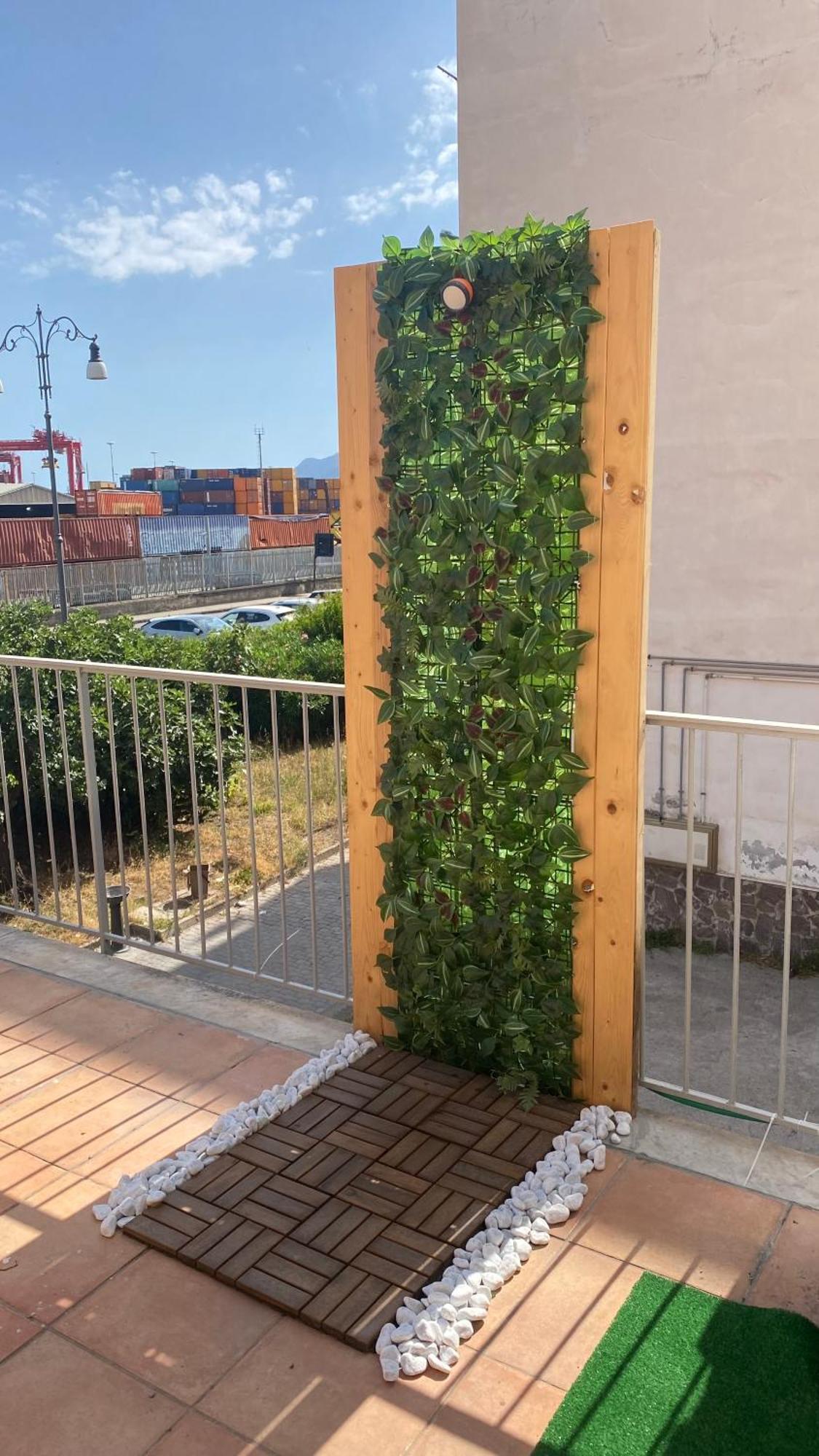 Giu Al Porto Apartment Salerno Ngoại thất bức ảnh