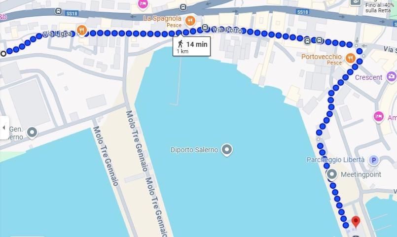 Giu Al Porto Apartment Salerno Ngoại thất bức ảnh